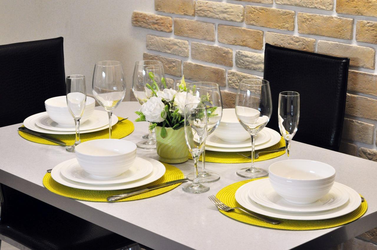 Comfort Apartments - Beautiful Suite By The Park Grodno Buitenkant foto