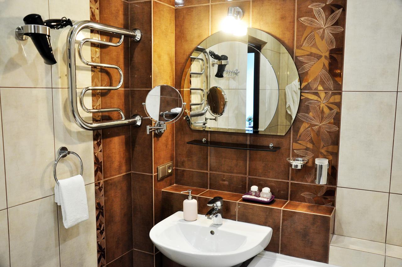 Comfort Apartments - Beautiful Suite By The Park Grodno Buitenkant foto